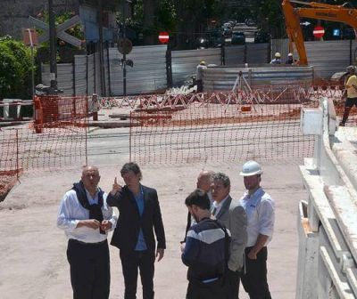 Posse y Torres recorrieron las obras del nuevo t�nel de la calle Espa�a
