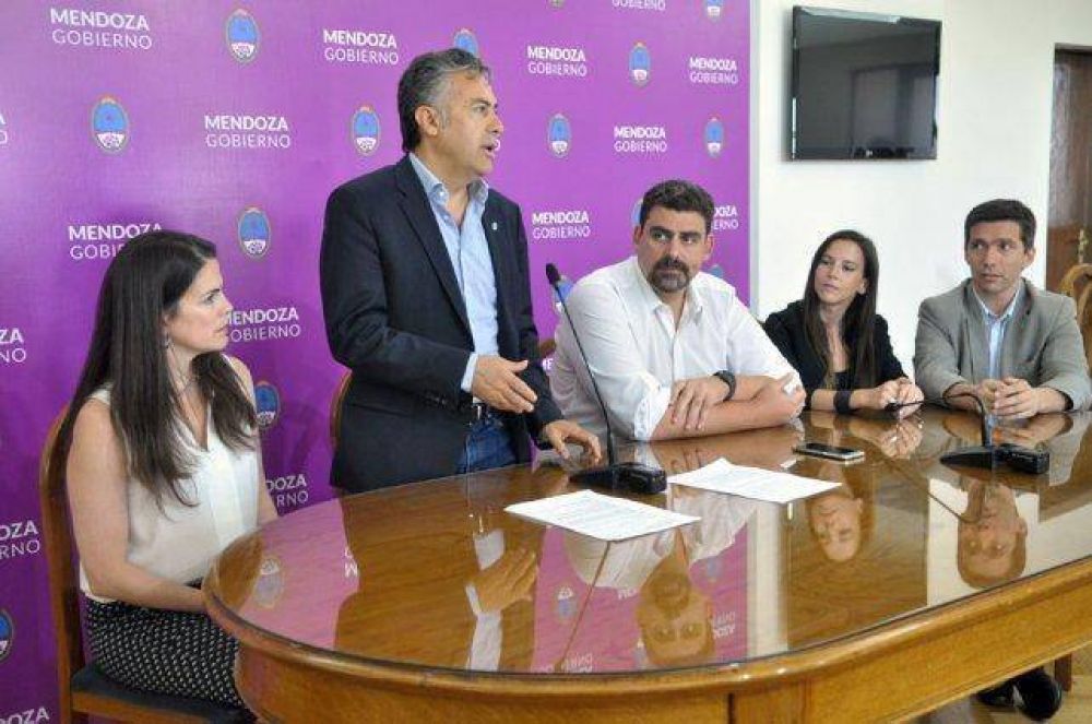 Motoniveladoras, tom�grafos y chalecos antibalas, as� gastar� el gobierno la deuda del casino C�ndor