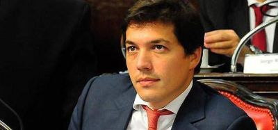 Acusan a Vidal de no tener vocaci�n de di�logo