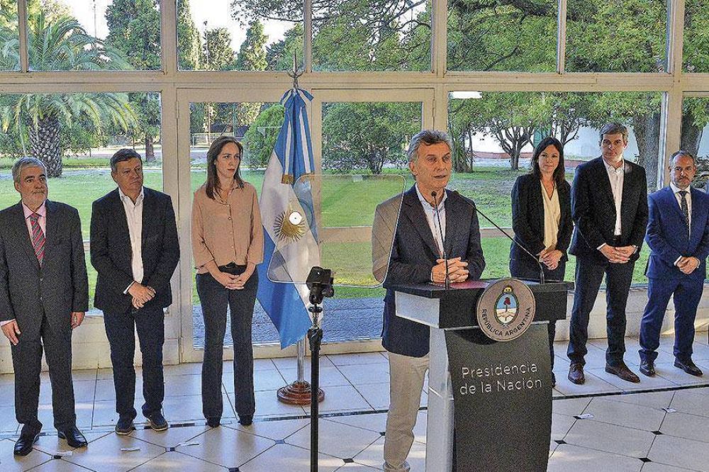 Das Neves particip� del anuncio de Macri por el Compromiso Social contra las Adicciones