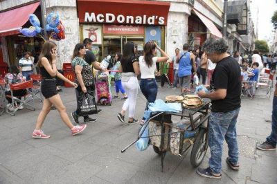 Los municipales rechazaron un bono de $3 mil y har�n paro lunes y martes