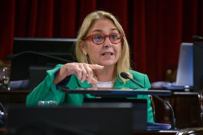 Negre sobre Presupuesto: 