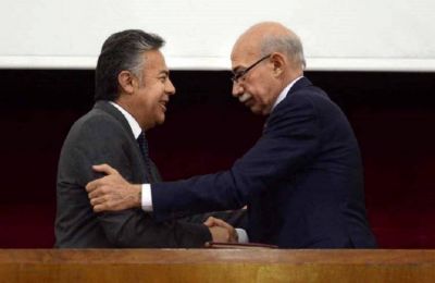 Cornejo busc� bajar tensiones con la Corte