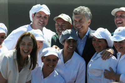 Macri se comprometi� a bajar el d�ficit y pidi� a los sindicalistas rediscutir los convenios colectivos