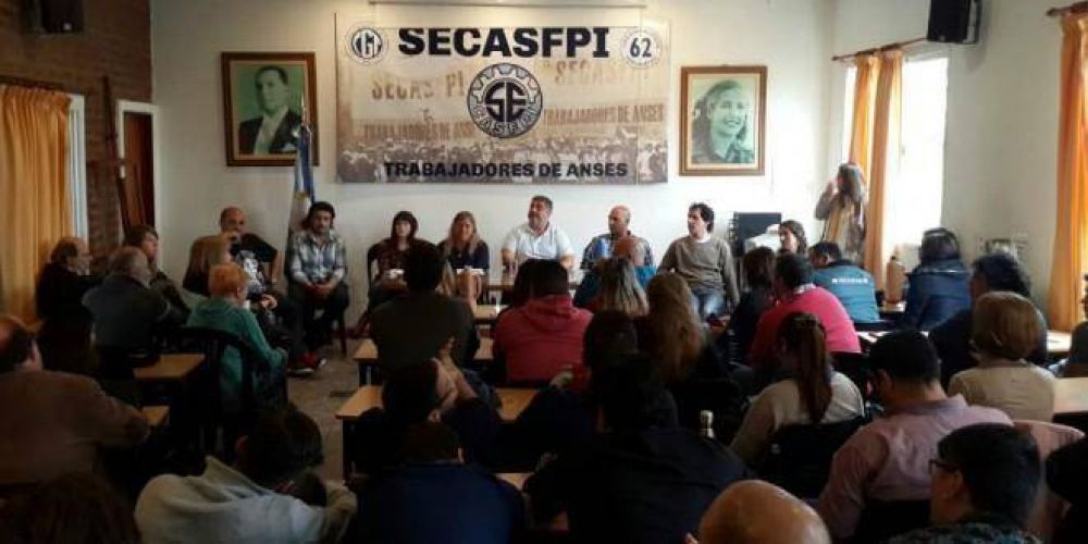 Empleados de Anses festejaron su da con crticas al Gobierno Nacional: Vamos a defender todas las conquistas del pueblo argentino