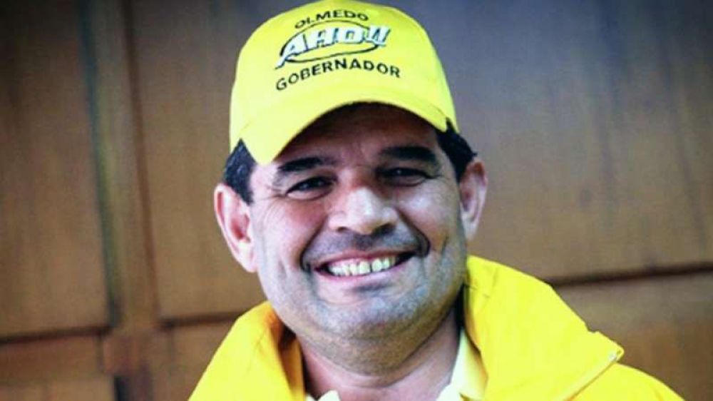 Olmedo quiere que la soplen