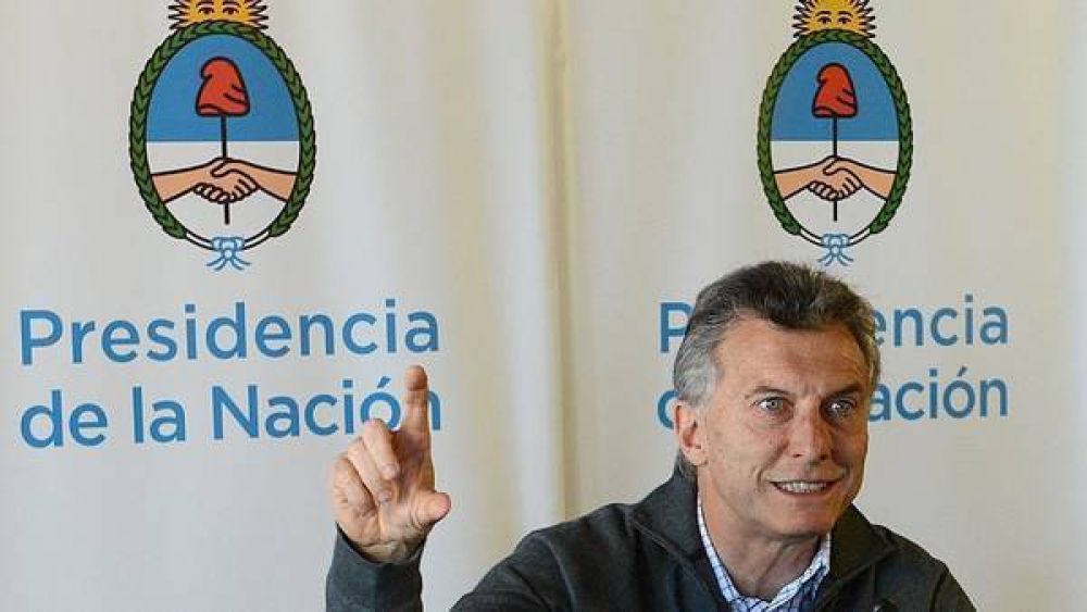 Un a�o de Macri: el 43% de la gente hace un balance negativo de la gesti�n y el 26% la ve bien