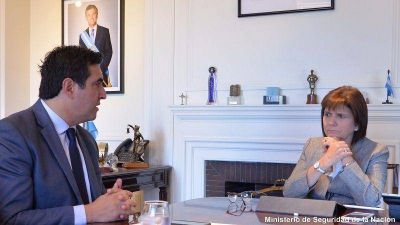 Mart�n Hern�ndez se reuni� con la Ministro de Seguridad de la Naci�n