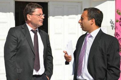 El Gobierno Provincial volvi� a pedir que le saquen la concesi�n a Camuzzi