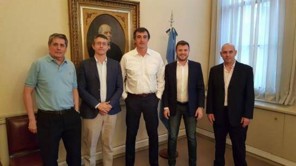 Referentes de Cambiemos se reunieron con Esteban Bullrich