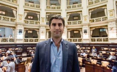 Manuel Mosca ganó el Premio 'Parlamentario 2016'