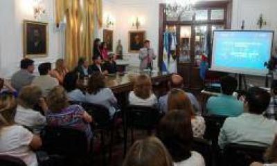 Quincenita y aguinaldo se paga en forma conjunta a estatales