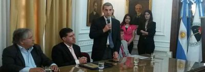 Ricardo Guerra: �El aguinaldo ser� pagado junto con la quincenita del mes de diciembre�