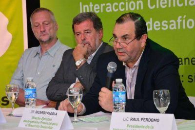 Cient�ficos y pol�ticos trabajan en conjunto sobre cambio clim�tico