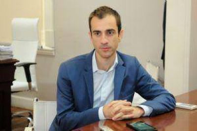 En la Regi�n, los intendentes impulsan aumentos de tasas que promedian el 35%