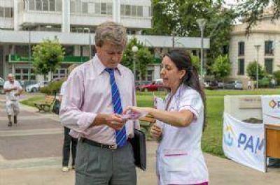 Campa�a contra el c�ncer bucal