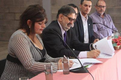 EDUCACI�N AMBIENTAL PARA UNA CIUDADAN�A INTEGRAL