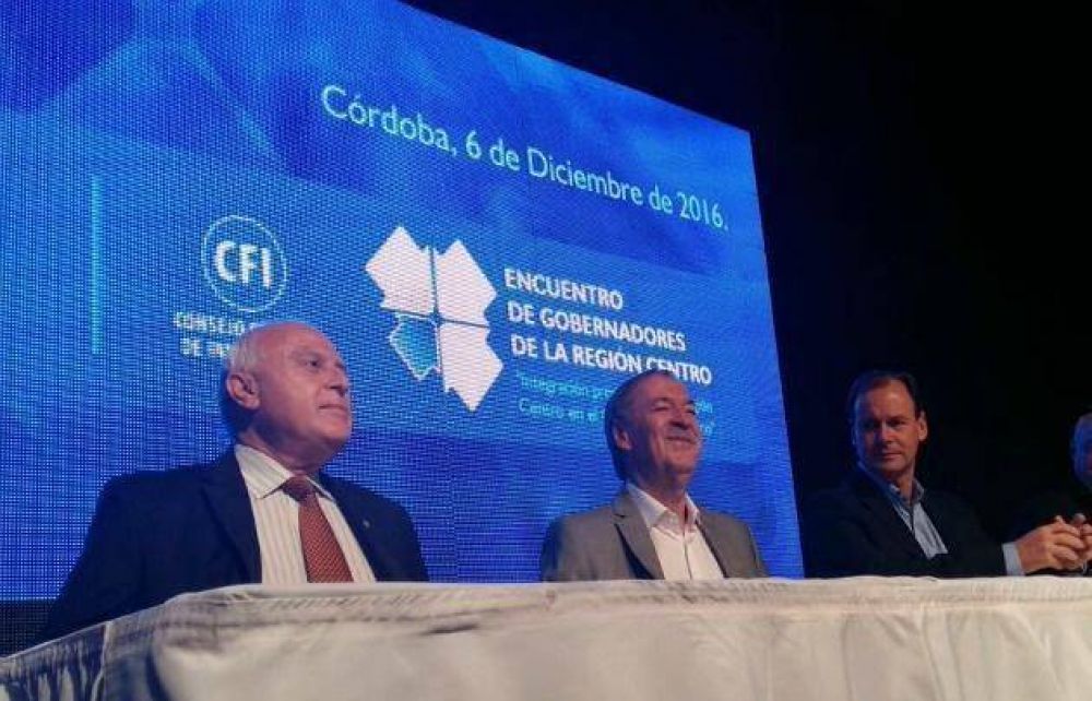Schiaretti, Lifschitz y Bordet apoyan a Macri por Ganancias