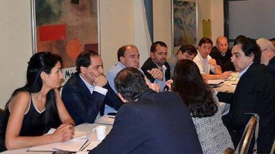 Cambiemos pide que el FpV designe sus diputados para la Bicameral de Cafesg	 