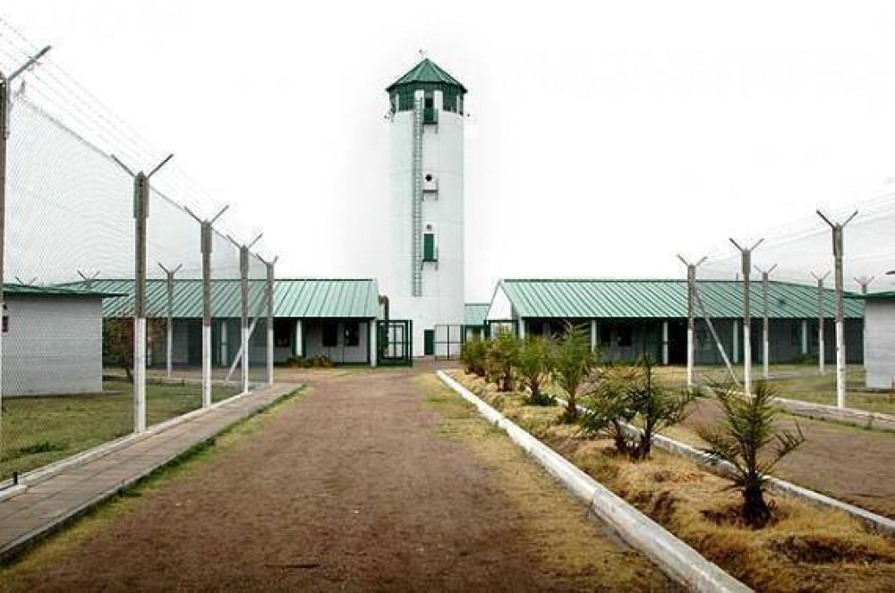 Penitenciara: 55 presos continan en huelga de hambre