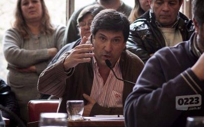 Fuego amigo, problemas de cartel UCR en llamas