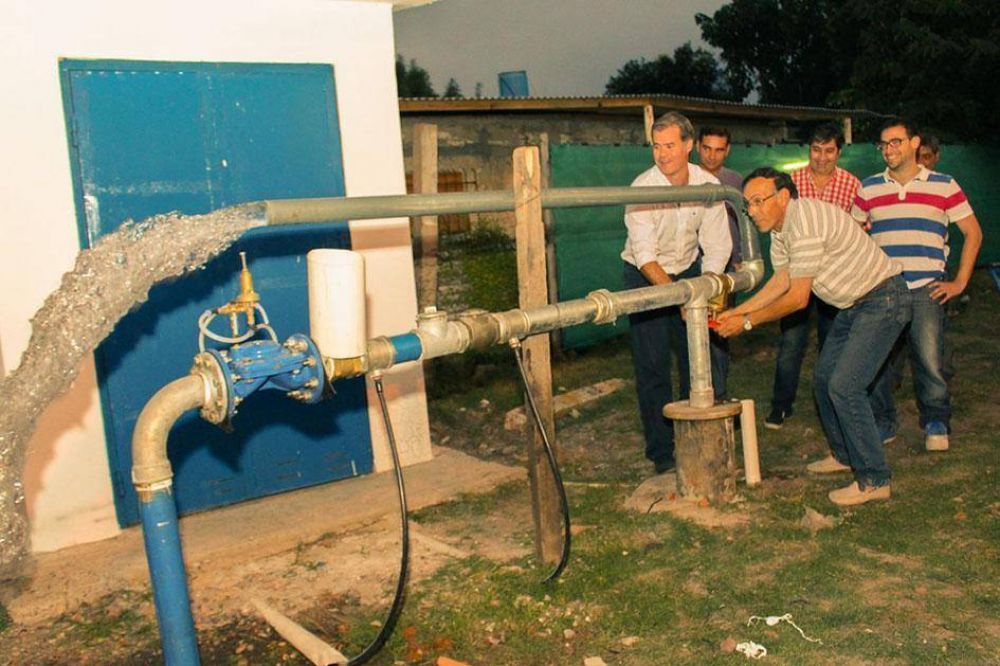 Un nuevo pozo de agua refuerza el suministro de agua potable en Villa Mara