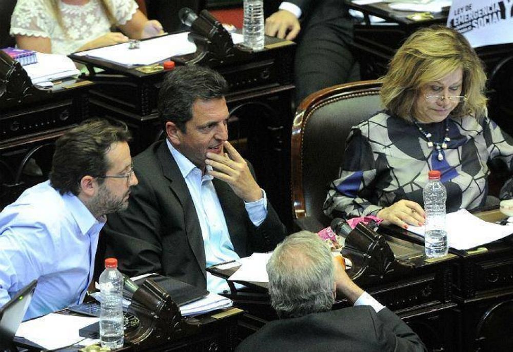 Massa neg� que el acuerdo opositor por Ganancias sea una 