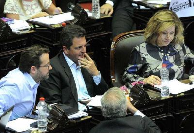 Massa neg� que el acuerdo opositor por Ganancias sea una 