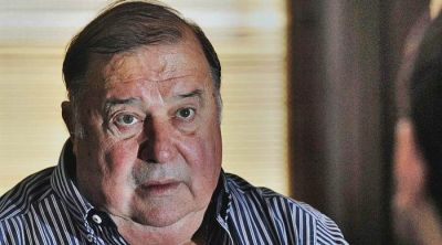 Por la pol�mica con vecinos, Norberto Garc�a se tom� licencia
