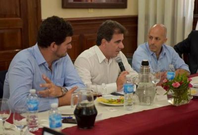 Ducot� se reuni� con Ritondo, Burzaco y Milman por llegada de fuerzas federales