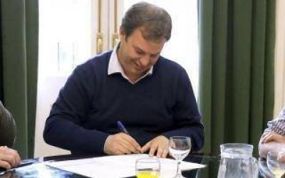Municipales de Almirante Brown cobrar�n bono de fin de a�o