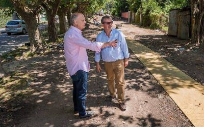 GRINDETTI RECORRI� LAS OBRAS DEL NUEVO PARQUE LINEAL JOS� INGENIEROS