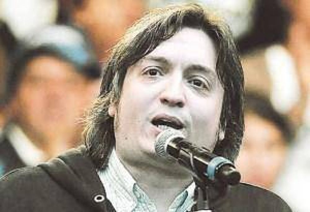 M�ximo promociona candidatura de Cristina