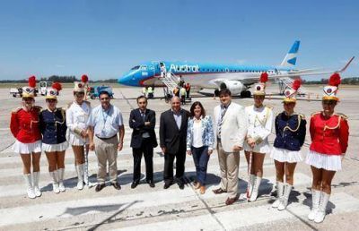 Comienzan a operar los vuelos directos de Mar del Plata con cuatro provincias