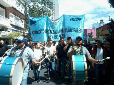 Municipales contra Arroyo: �Tiene tiempo hasta el lunes de lo contrario se evaluar�n nuevas medidas de fuerza�