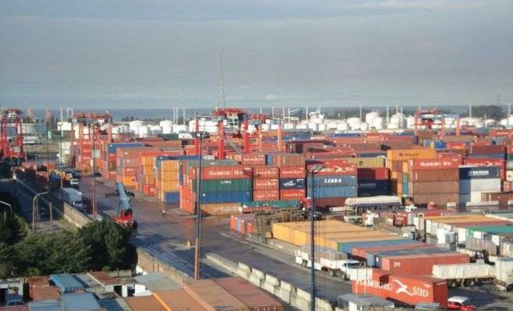 Guincheros se manifest en contra de la quita del reembolso adicional a puertos patagnicos