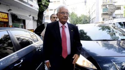 La amenaza de H�ctor Recalde con Ganancias: 