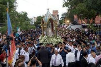 Emocionante demostraci�n de fe a Nuestra Madre del Valle
