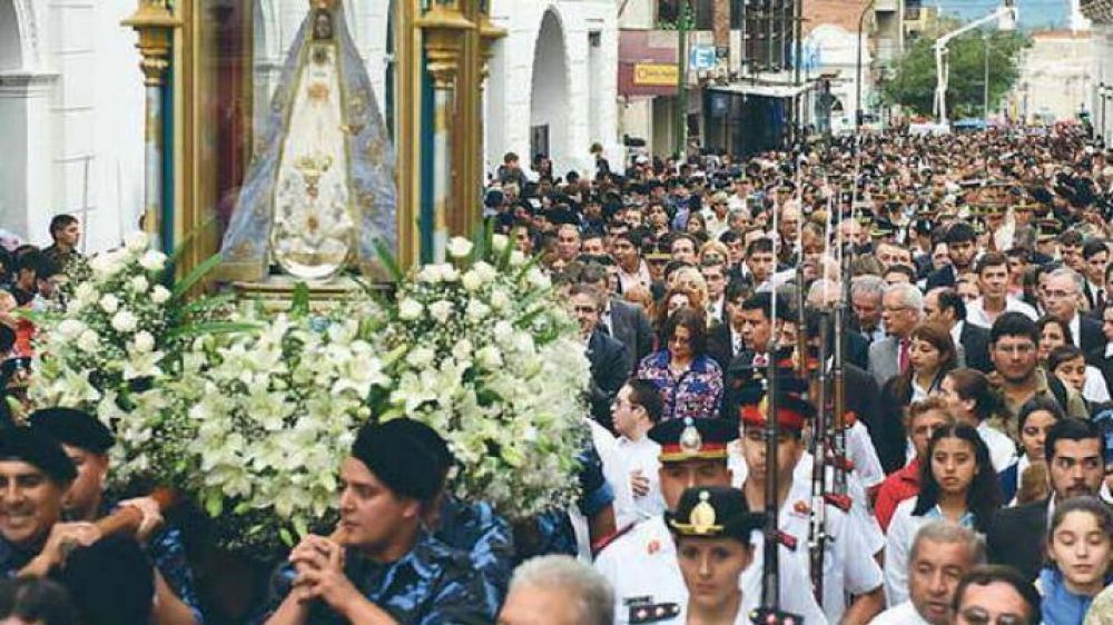 Ms de 15.000 santiagueos participaron en la festividad de la Virgen del Valle