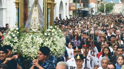 M�s de 15.000 santiague�os participaron en la festividad de la Virgen del Valle