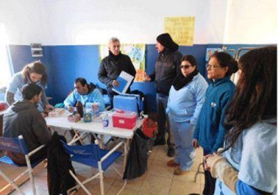Otorgan nuevas becas en el Plan M�dicos Comunitarios