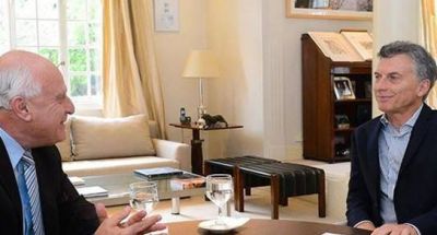 Lifschitz respald� la postura de Macri sobre Ganancias