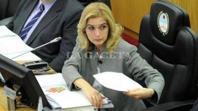Si se sanciona la Ley de Ganancias, Tucum�n dejar�a de recibir $ 1.900 millones, seg�n El�as de P�rez