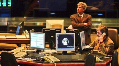 Acciones y d�lar, ganadores del primer a�o de Macri