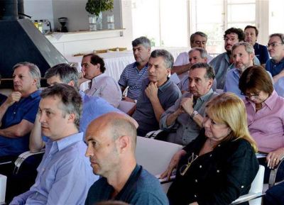 Macri orden� a sus ministros bajar el gasto y priorizar el ahorro
