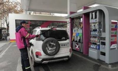 Aranguren y las petroleras vuelven a reunirse el lunes