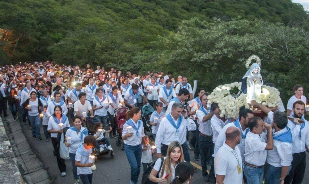 M�s de 45 mil fieles unidos por la Virgen del Cerro