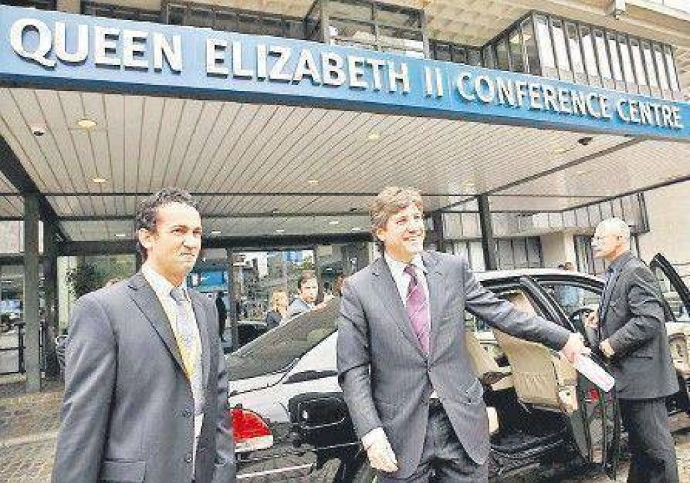 Permitir�n que el FMI audite al pa�s