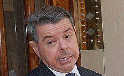 Oyarbide: "Hay muchas personas destacadas involucradas" en las denuncias de Oca�a
