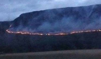 Son de magnitud los incendios en la sierra El Volc�n